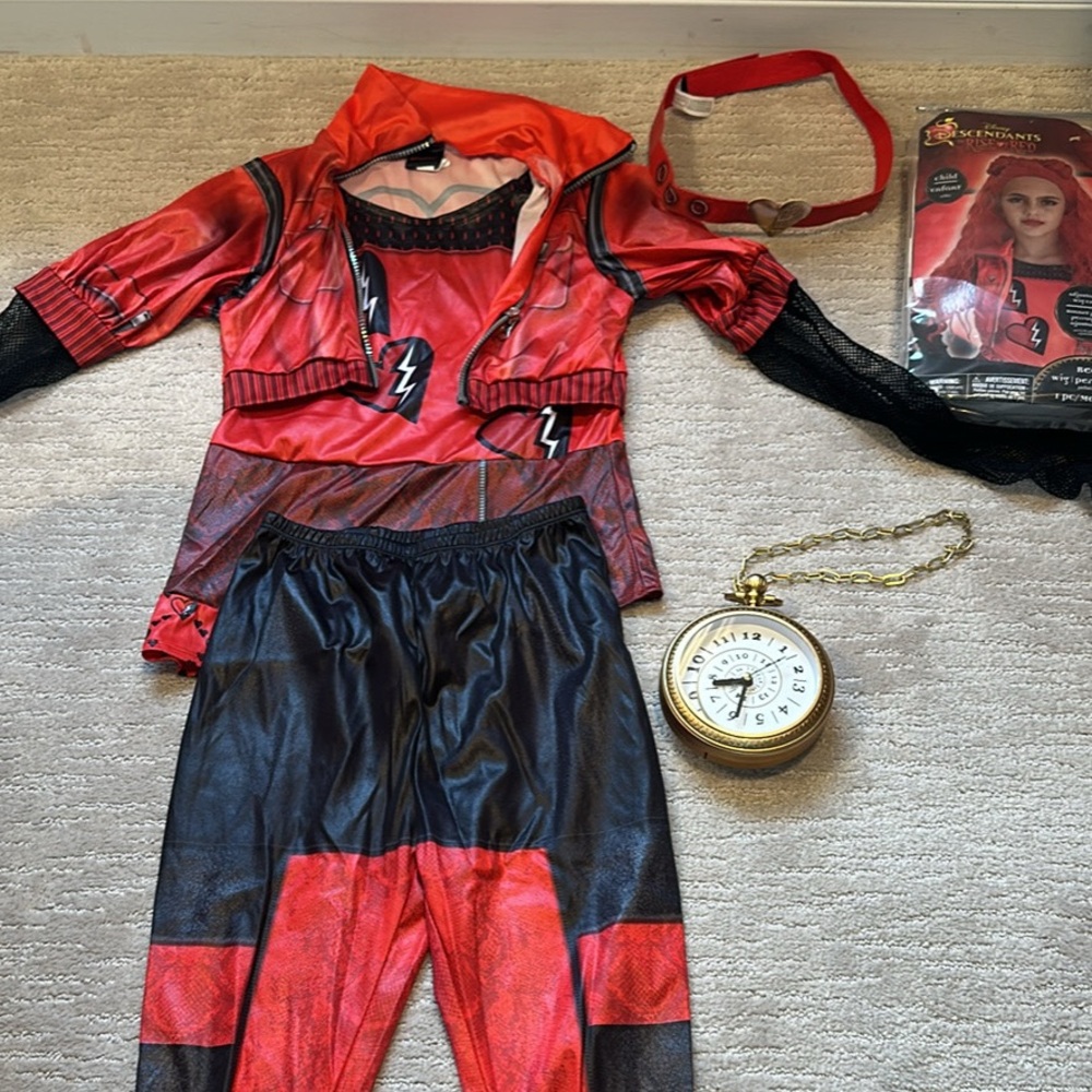 Rise of Red Costume
